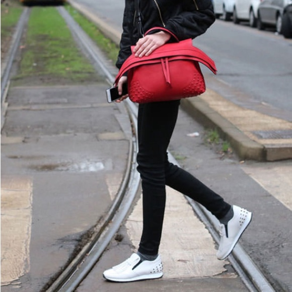 Tod’s Wave Bag